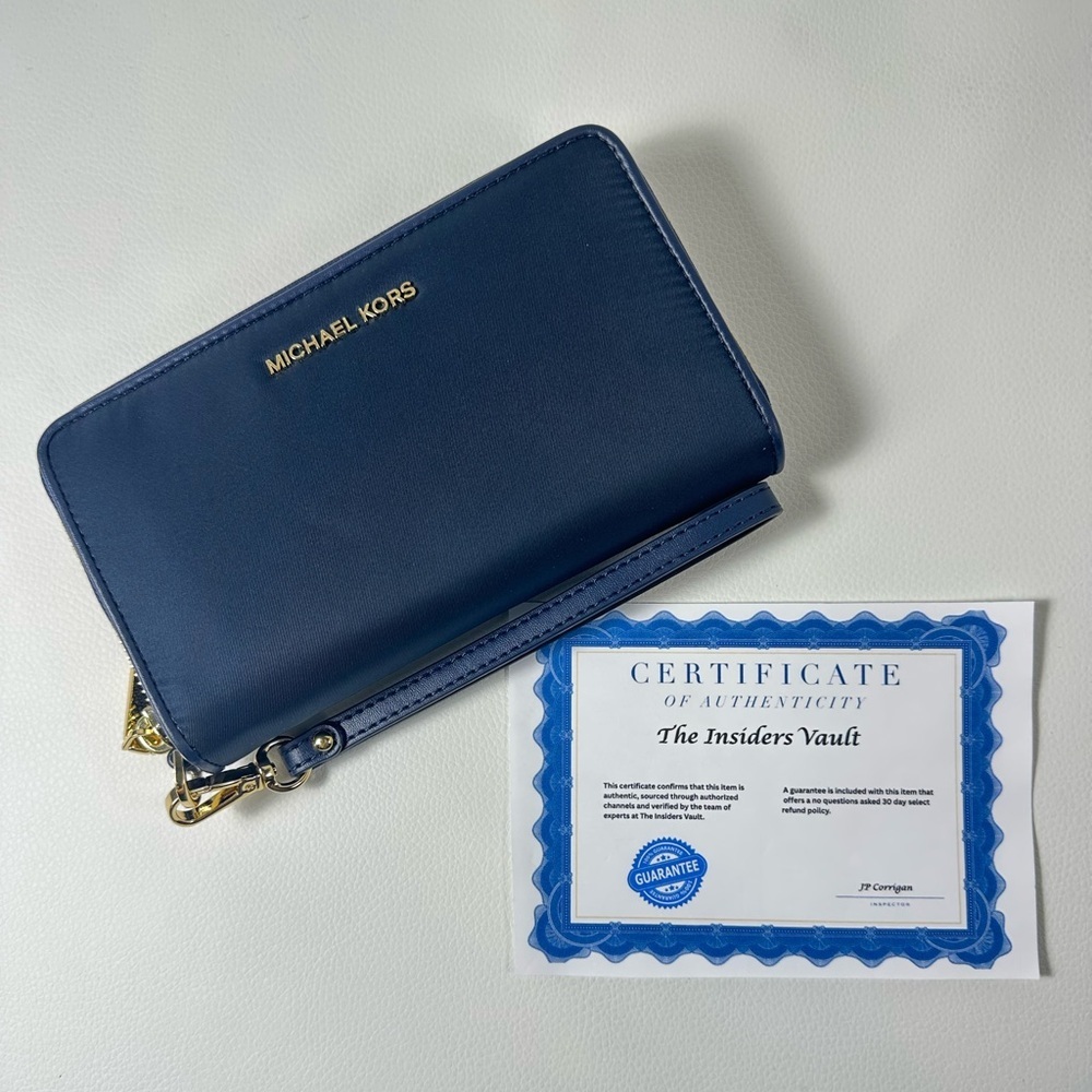 NEW Women’s Michael Kors Jet Set Travel Nylon & Leather Zip Wallet/Wristlet - Picture 2 of 8